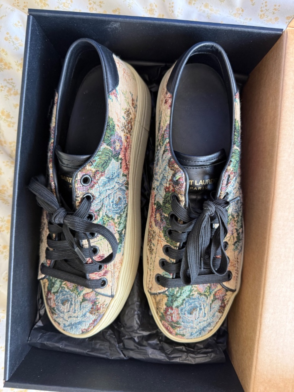 Saint Laurent sneakers - Picture 2 of 11